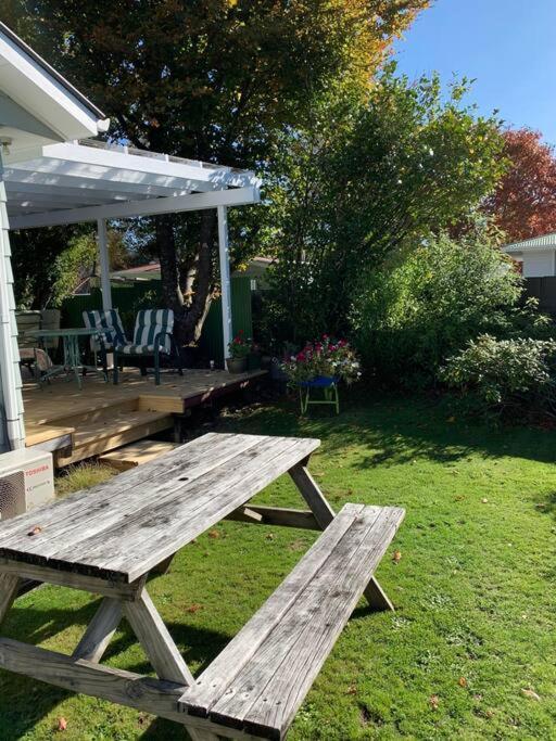 Turangi Home Family Size Taupo Exterior photo